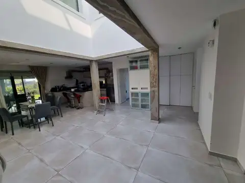 Casa en Venta en Villa Rosa, USD 239.000