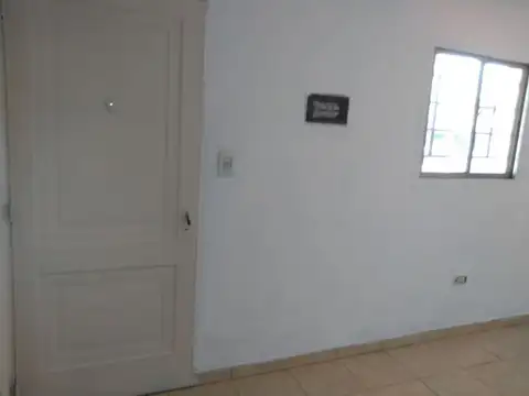 Depto Tipo Casa en Alquiler 46 años