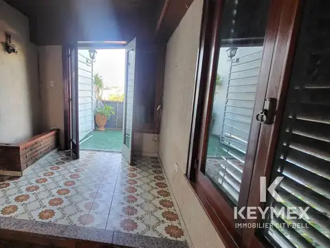 Departamento en Alquiler en Los Hornos, $ 800.000
