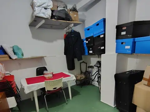 Local en Venta Via Púb.