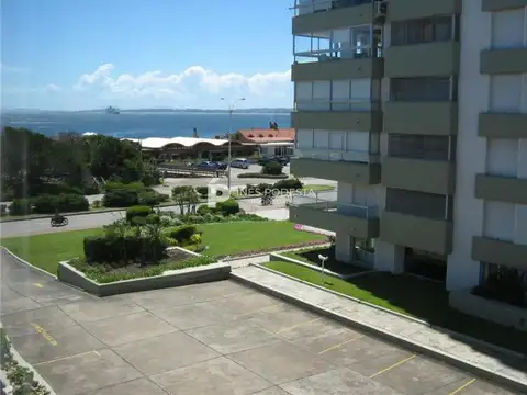 DEPARTAMENTO 1 AMBIENTE - MANSA, PUNTA DEL ESTE