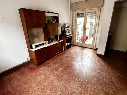 Depto Tipo Casa en Venta de 2 ambientes