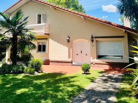 Casa en Venta de 4 dormitorios