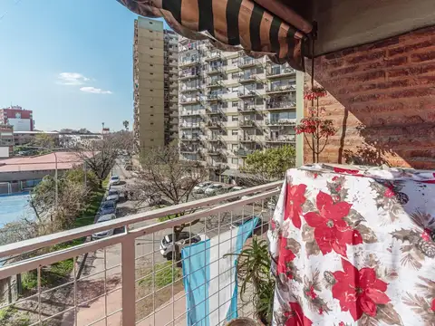 Venta Departamento de 4 ambientes en Parque Chacabuco