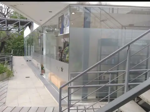 Se vende local comercial en complejo Atrio