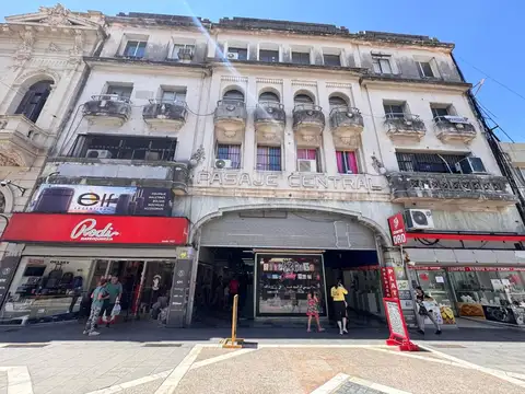 Oficina en Alquiler en Centro, $ 550.000