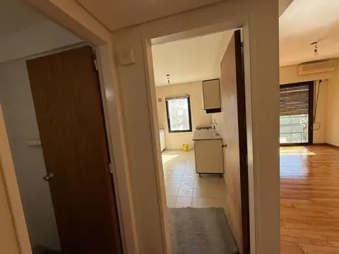 Departamento en Alquiler en Quilmes, $ 900.000