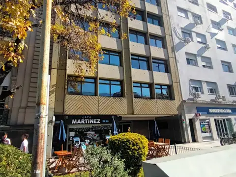 OFICINAS - PLANTA DIVIDIDA - RECOLETA, CAPITAL FEDERAL