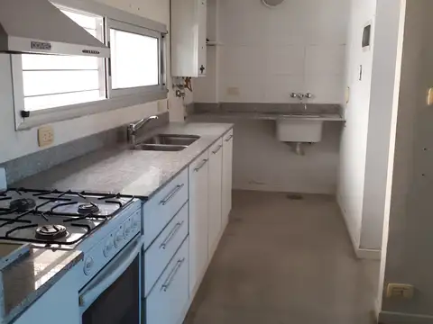 DEPARTAMENTO EN ALQUILER EN SAN ISIDRO
