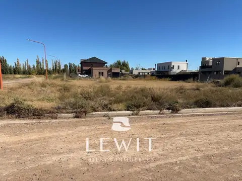 Terreno en Venta de 905,0 m2