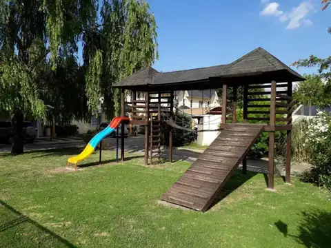 Depto Tipo Casa en Venta en Arcos Del Oeste, USD 35.000