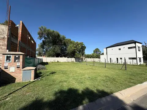 Terreno en Venta 12  mts Frente