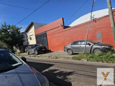 Galpón en Venta en Villa Ballester, Partido de General San Martín