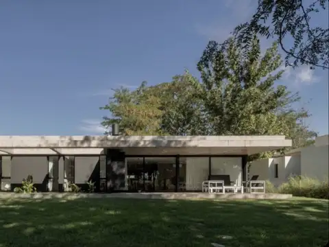 VENTA CASA BARRIO LA CAROLINA CITY BELL