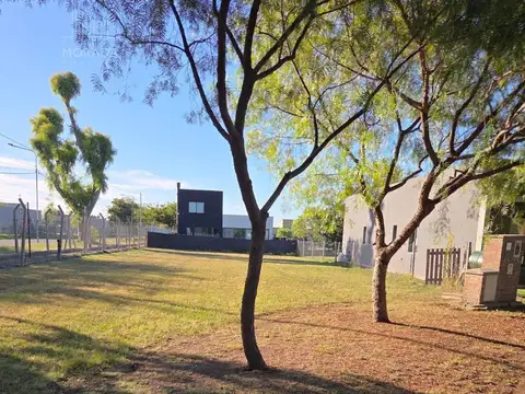 terreno lote Santa Elena Pilar del Este al 5000