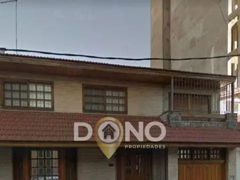 Sarmiento 700
