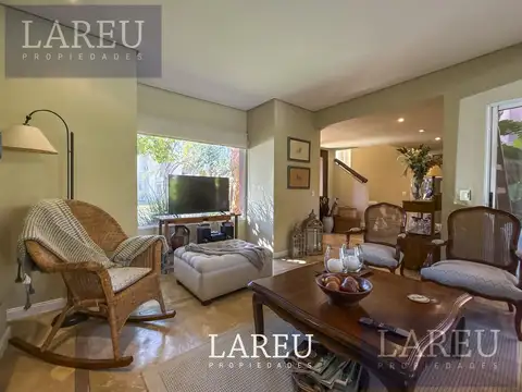 Casa en el Barrio Privado Buen Retiro, Pilar