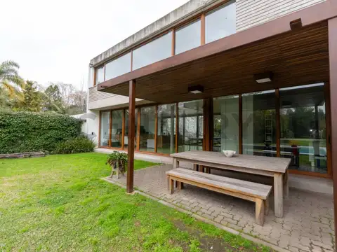 Casa en Venta en Manuel B Gonnet, USD 450.000