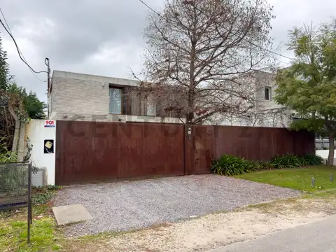 calle 491 entre 18 y 20 2300