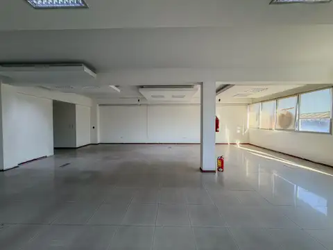 Venta - Edificio Comercial - Barracas - 1700m2