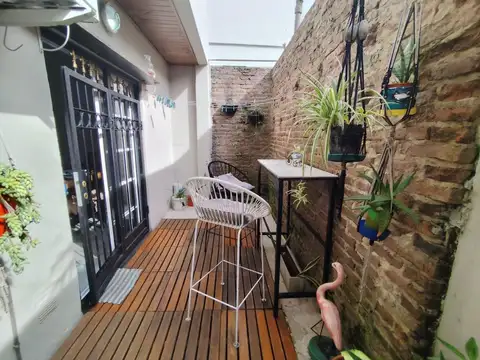 VENTA  PH CUATRO AMBIENTES TEMPERLEY CON COCHERA 