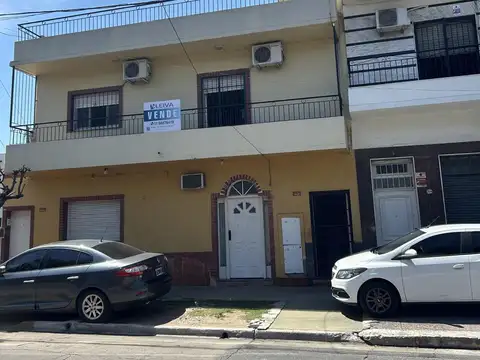 Casa PH 3 Ambientes en Venta | Planta Alta con Terraza y Patio Privados | San Justo Centro