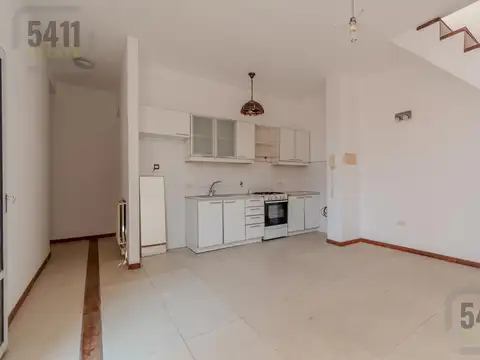 Depto Tipo Casa en Venta 16 años
