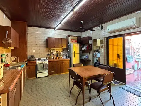 Depto Tipo Casa 4 ambientes con 1 baño