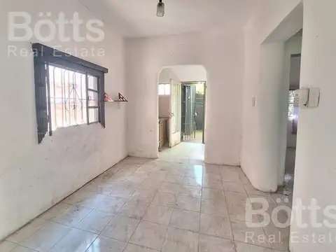 Casa con jardín - BURZACO