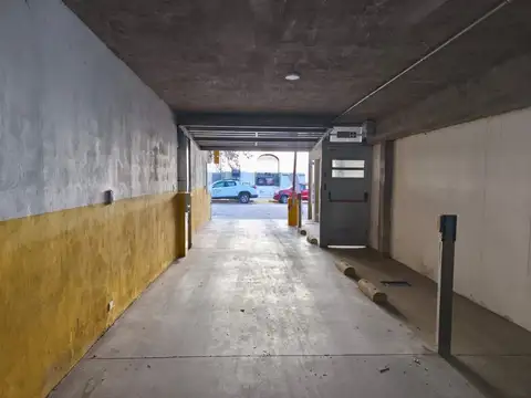 SE VENDE COCHERA EN EL CENTRO SUR DE VILLA MARIA