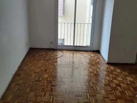 Imperdible departamento dos ambientes en Boedo.