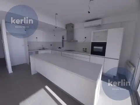 Departamento en Alquiler de 5 ambientes