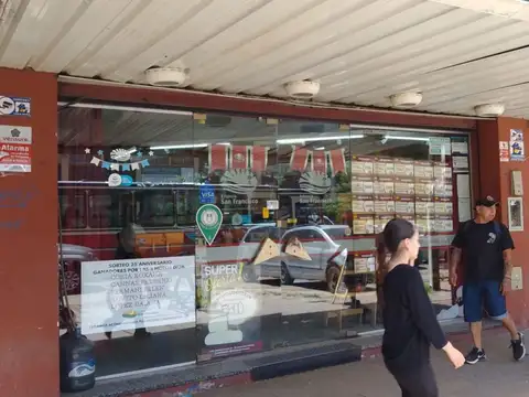 Local en Venta en San Miguel, USD 450.000