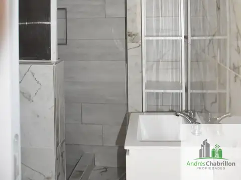 Casa con departamento en venta