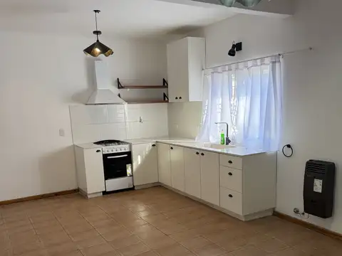 Depto Tipo Casa en Alquiler de 3 dormitorios