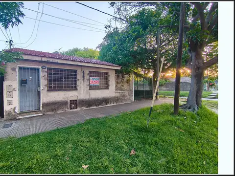 CULACIATTI 5900 CASA 3 DORM., AMPLIO PATIO y GARAJE