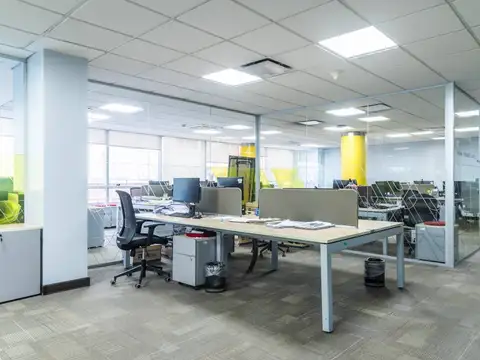 Oficina amoblada en Recoleta