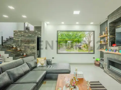 Casa en Venta de 5 dormitorios
