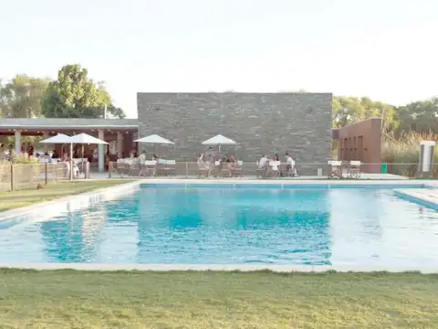 Hermoso lote en San Sebastián Area 2