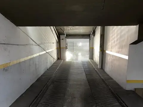 Venta- Cochera Cubierta - Caballito