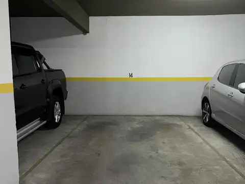 Venta- Cochera Cubierta - Caballito