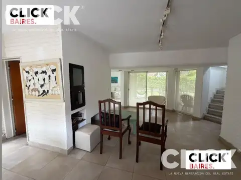 Casa en Venta con 1 cochera