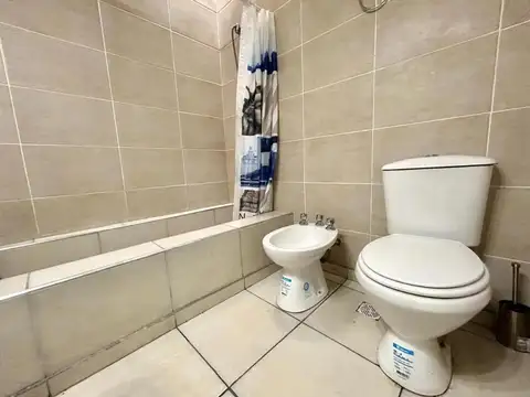 Venta Casa 3 Ambientes C/Patio Ramos Mejia