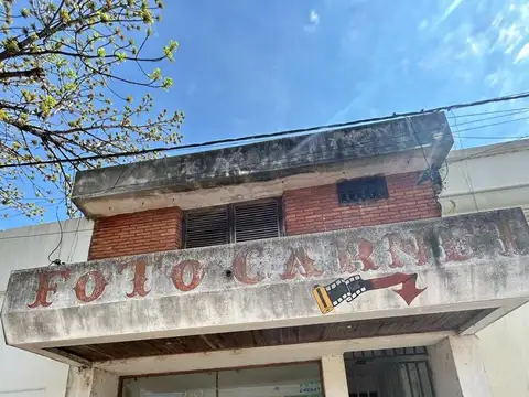 VENTA LOCAL y DEPARTAMENTO EN SAN CARLOS CENTRO