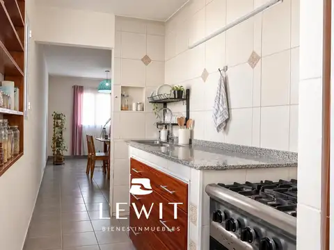 Casa en Venta en Plottier, USD 120.000
