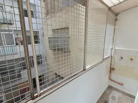 DEPARTAMENTO 2 AMBIENTES CONTRFRENTE