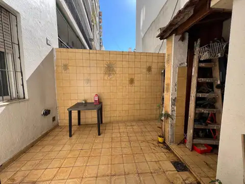 Depto Tipo Casa en Venta 40 años