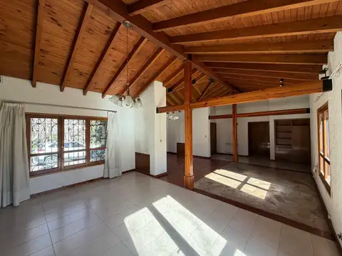 Vta casa b sta angela 4 dormitorios, pileta g cruz