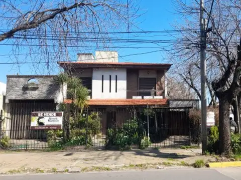 Ituzaingo Centro , Chalet 4 Ambientes