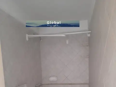 Departamento en Venta en Área Centro Oeste, USD 78.000